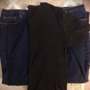 Gap Black Tee